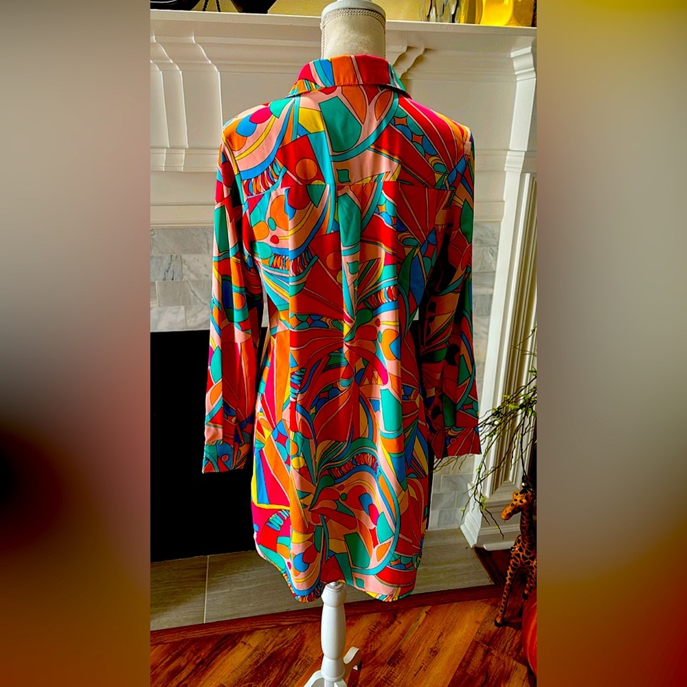 Colorful Abstract Button-Up Shirt - Picture 3 of 3
